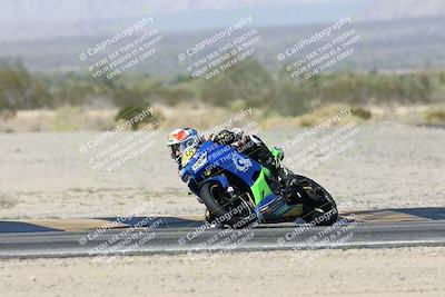 media/Nov-01-2025-CVMA (Sat) [[fc0f7531b8]]/Race 7-Formula Twins-Formula 40 UL/